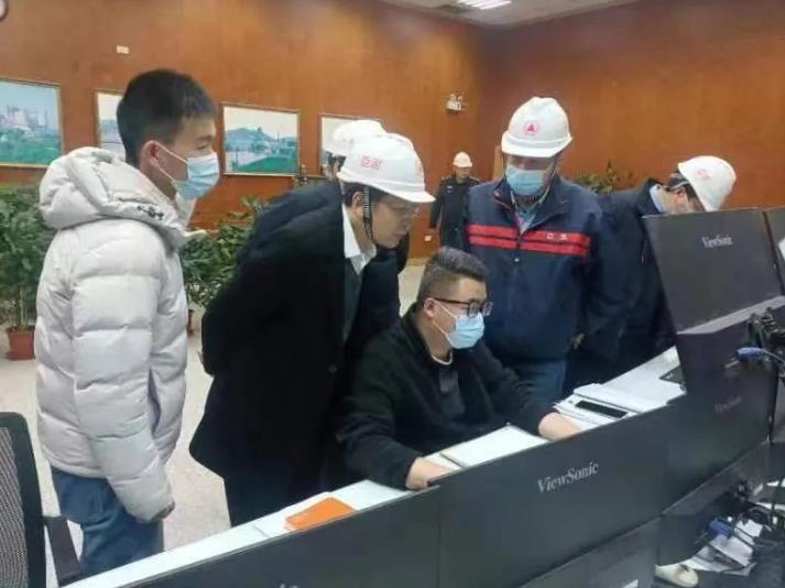 不打招呼、直奔現(xiàn)場，武漢市市生態(tài)環(huán)境局局長張朝輝赴新洲區(qū)開展生態(tài)環(huán)境安全突擊檢查