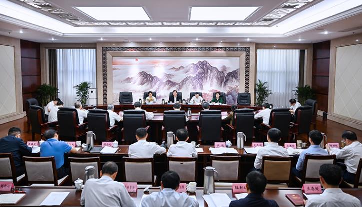 省生態(tài)環(huán)境廳召開(kāi)主題教育專題讀書班第1次集中研討暨2023年第2次廳黨組理論學(xué)習(xí)中心組（擴(kuò)大）學(xué)習(xí)會(huì)